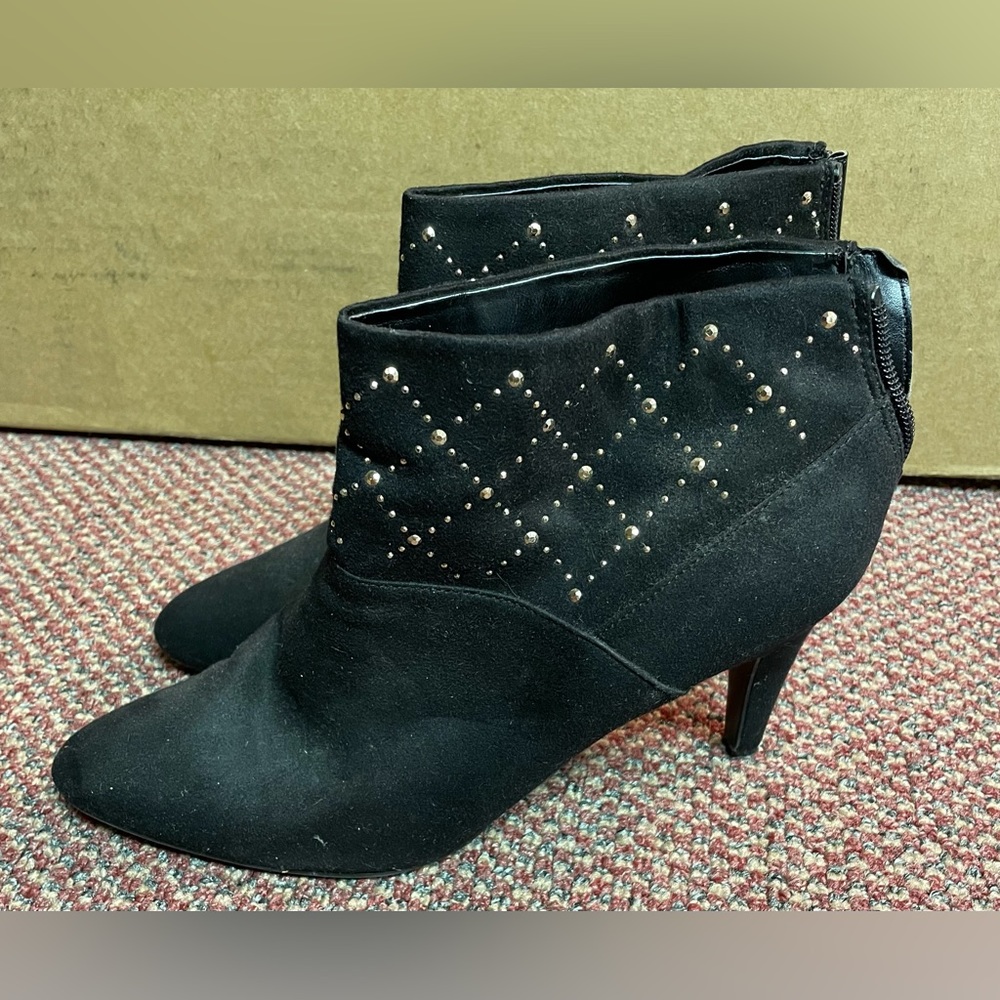 Black ankle booties size 8.5